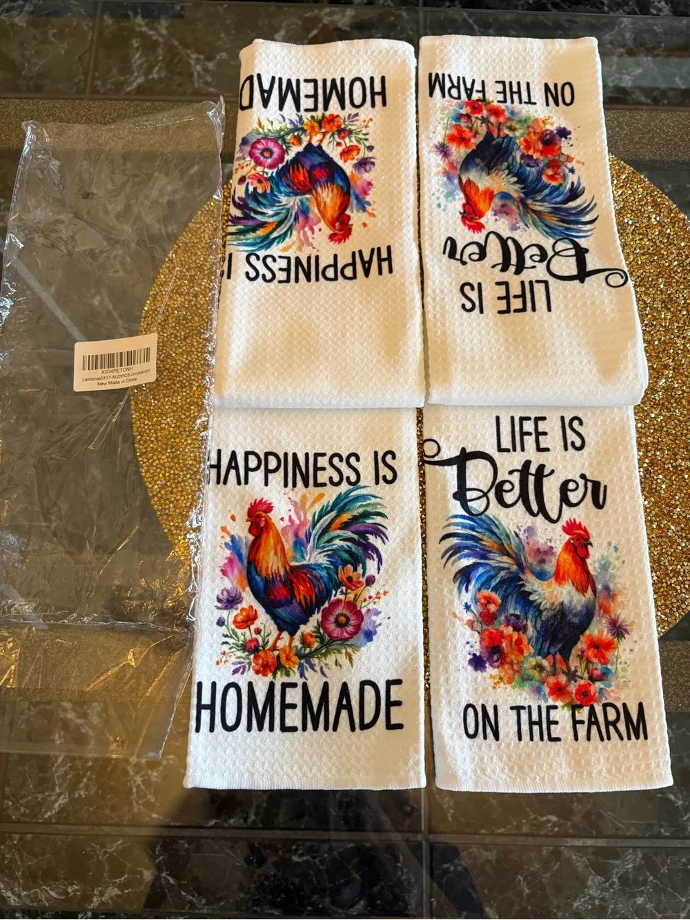 Set of 2 NWT Colorful Rooster Kitchen Towels -“Life is better on the Farm”